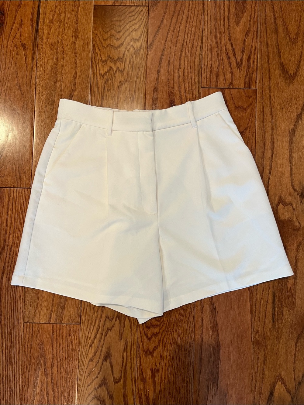 Abercrombie & Fitch White Sloane Shorts